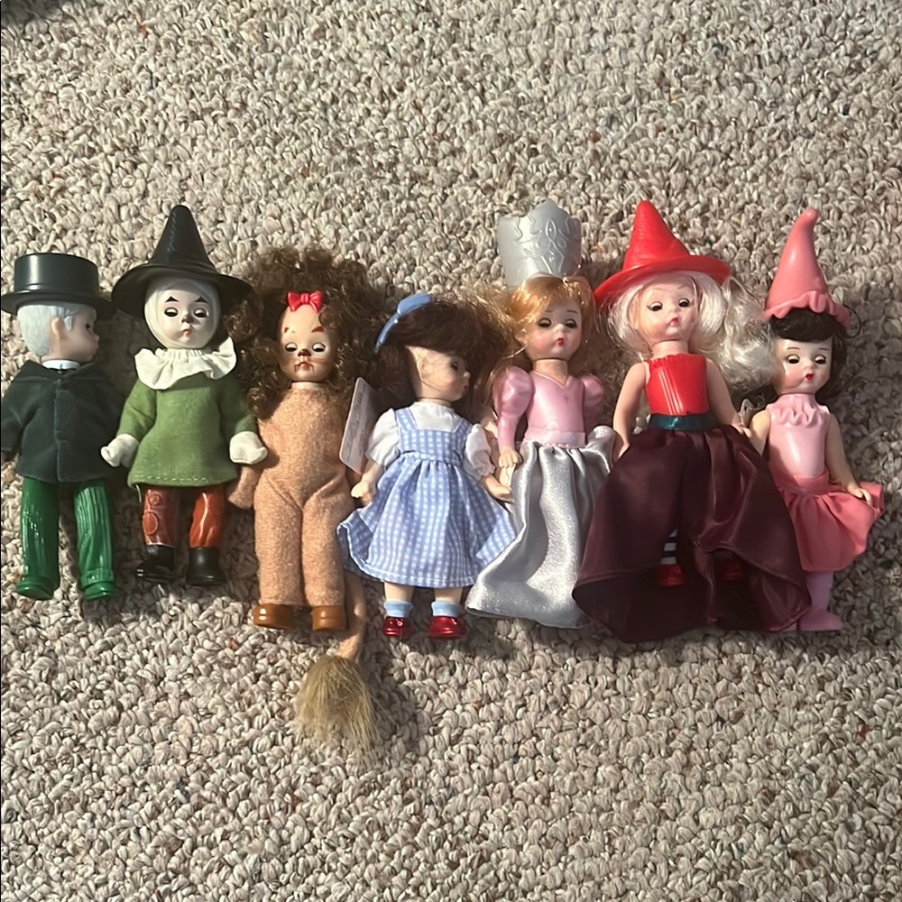 Madame Alexander Wizard of Oz Collectible Dolls Set of 7 Happy Meal